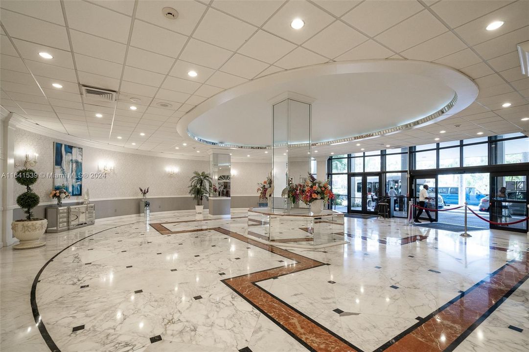 Recently Sold: $595,000 (2 beds, 2 baths, 1270 Square Feet)