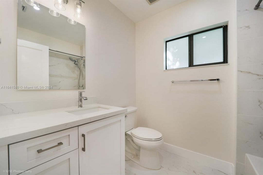 Recently Rented: $5,150 (3 beds, 2 baths, 1432 Square Feet)