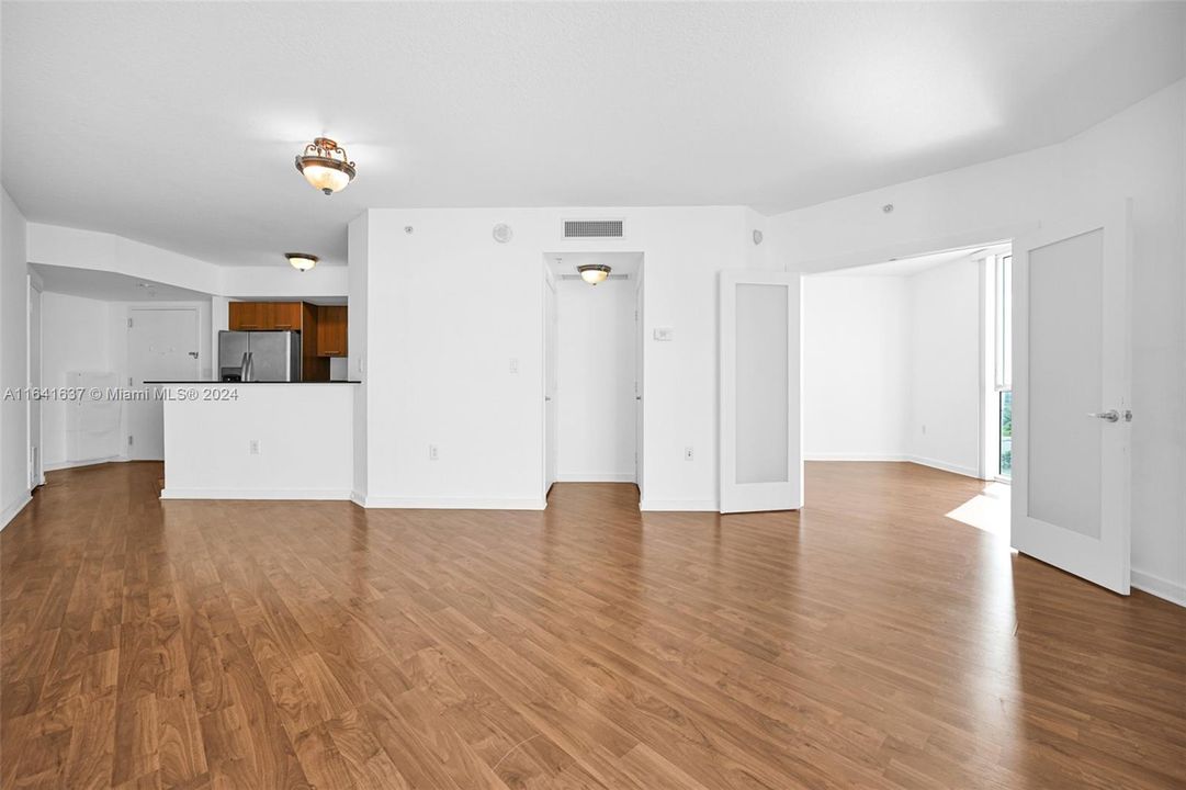 Recently Rented: $2,400 (1 beds, 1 baths, 657 Square Feet)