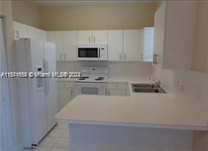 Active With Contract: $2,200 (3 beds, 2 baths, 1194 Square Feet)