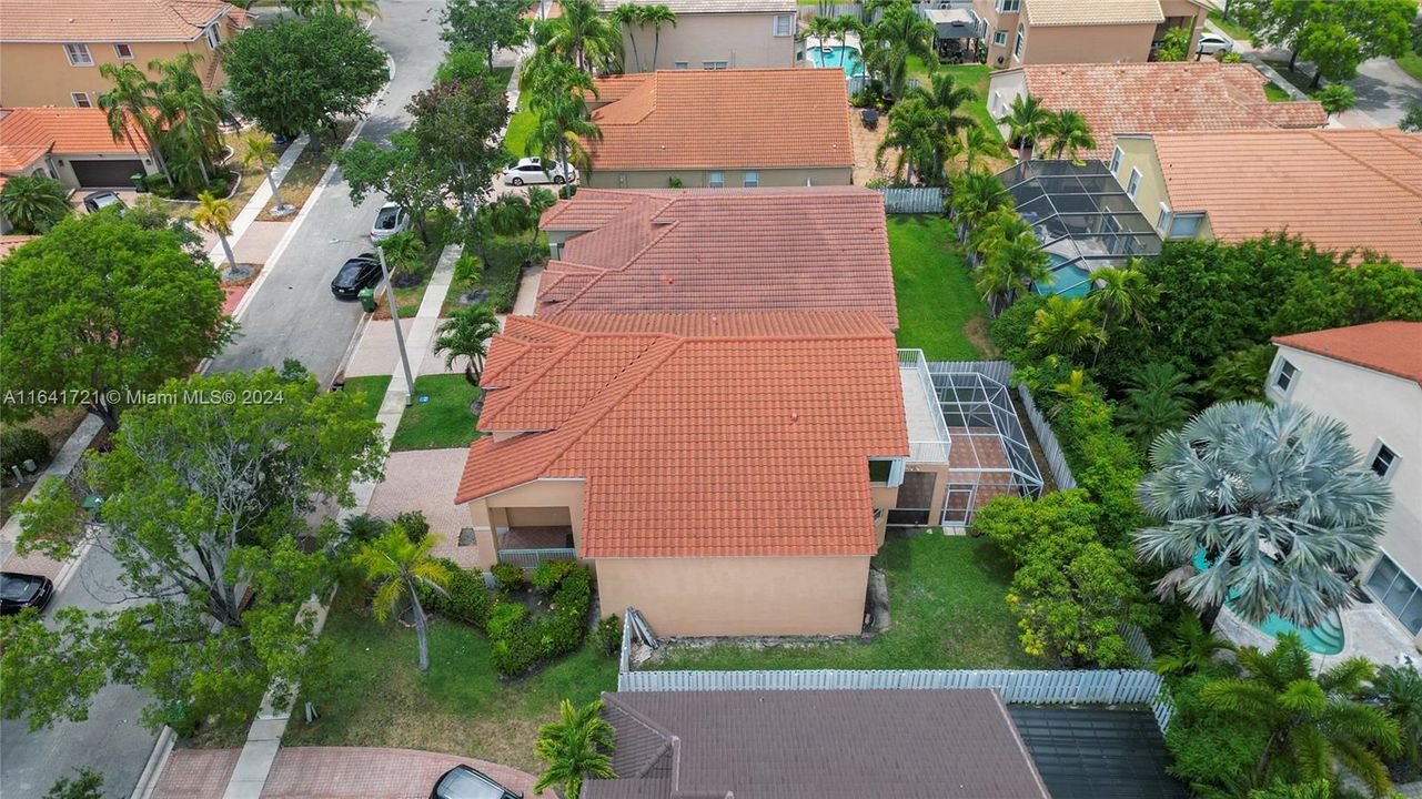 Recently Rented: $4,500 (4 beds, 3 baths, 2587 Square Feet)