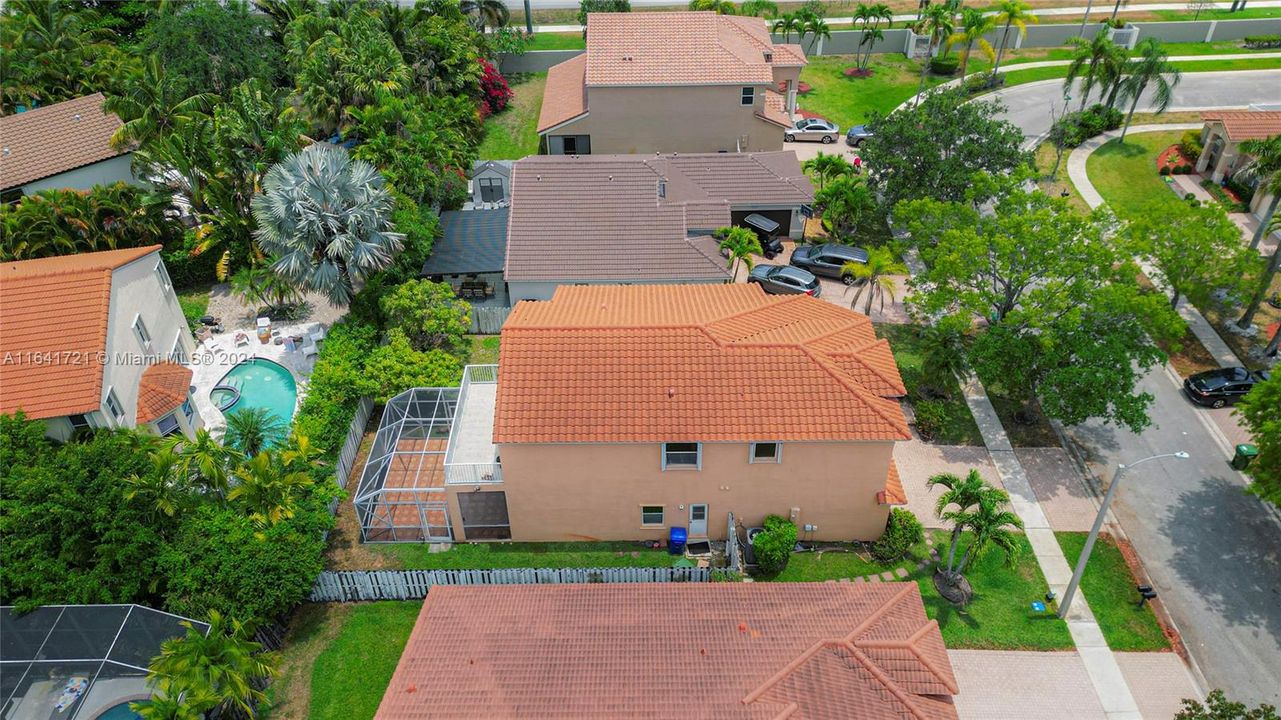 Recently Rented: $4,500 (4 beds, 3 baths, 2587 Square Feet)