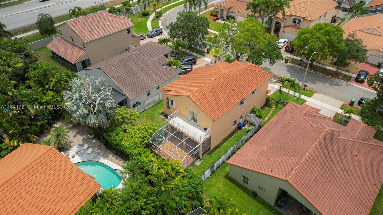 Recently Rented: $4,500 (4 beds, 3 baths, 2587 Square Feet)