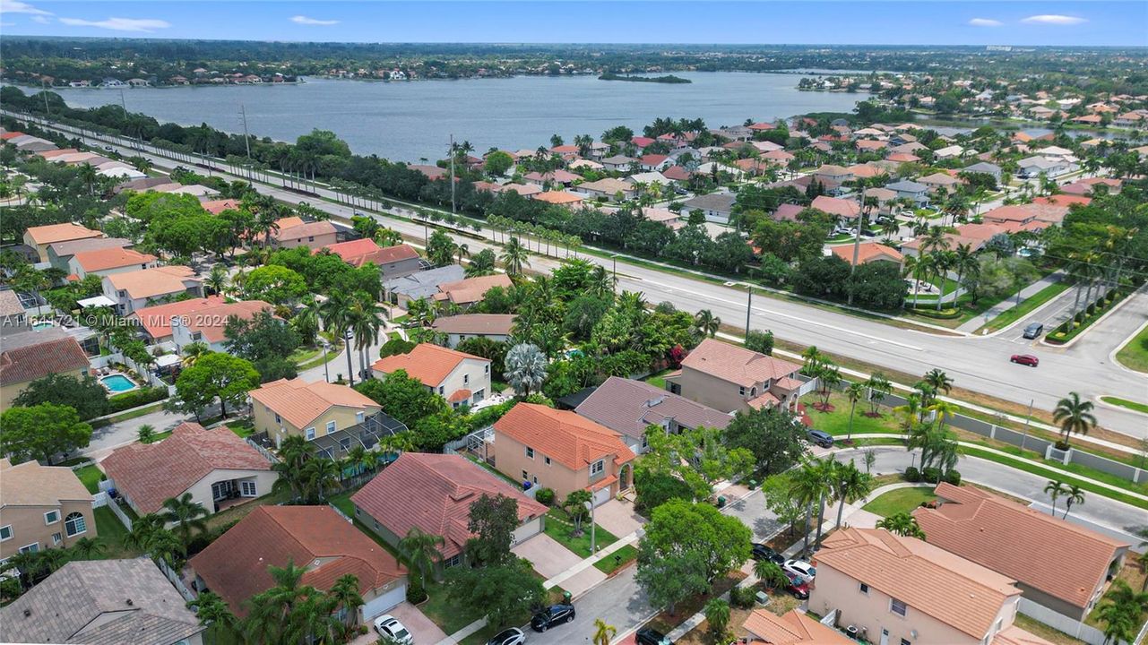 Recently Rented: $4,500 (4 beds, 3 baths, 2587 Square Feet)