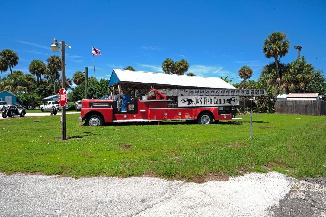 Недавно продано: $293,000 (2 спален, 3 ванн, 1506 Квадратных фут)