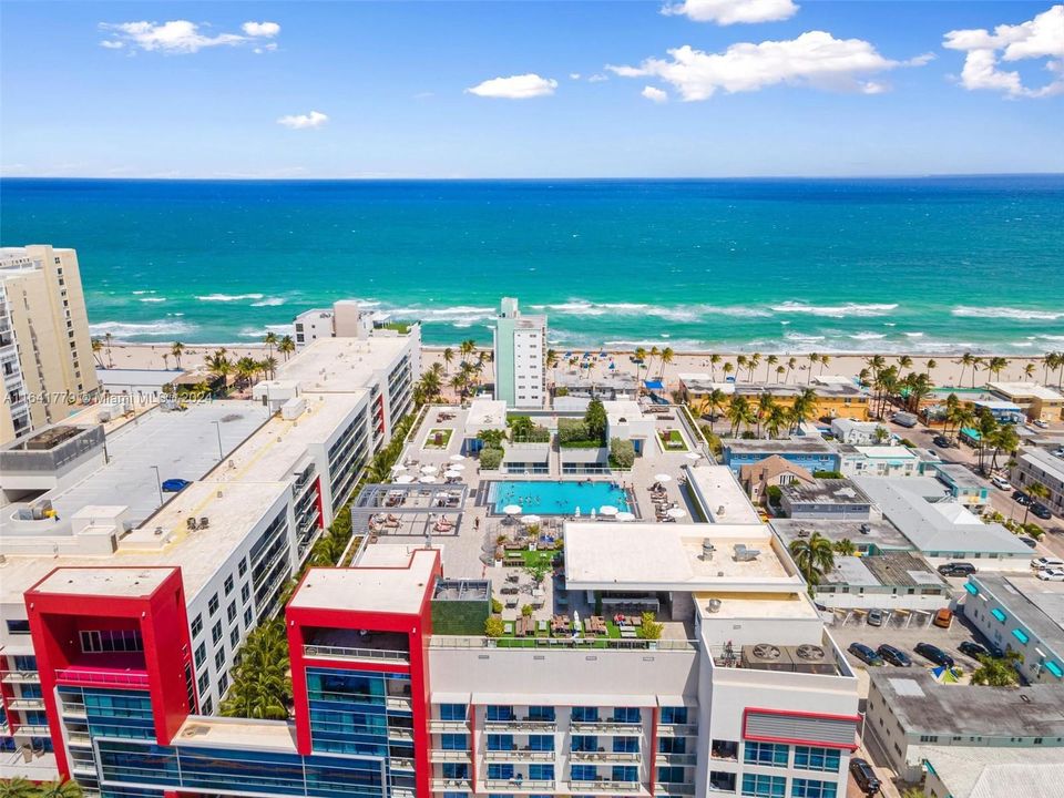 Recently Sold: $450,000 (2 beds, 1 baths, 822 Square Feet)