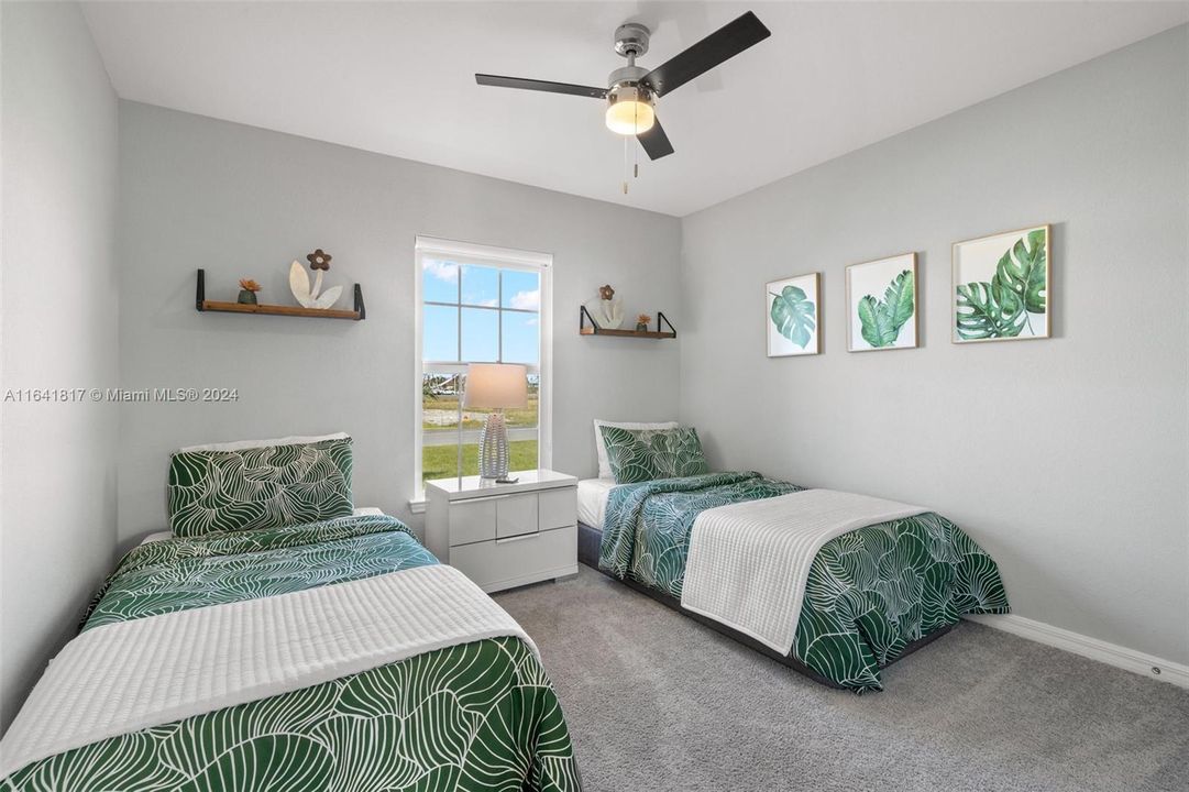 Recently Rented: $2,980 (3 beds, 2 baths, 1550 Square Feet)