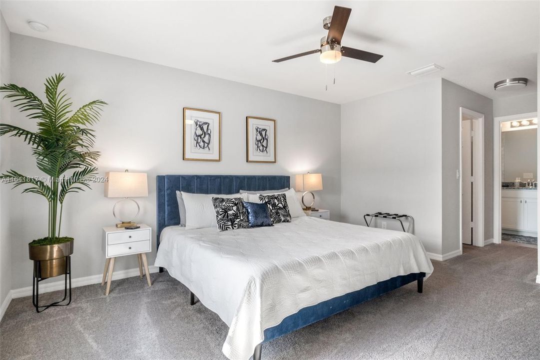 Recently Rented: $2,980 (3 beds, 2 baths, 1550 Square Feet)
