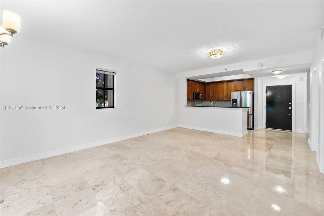 Recently Sold: $985,000 (3 beds, 3 baths, 1664 Square Feet)