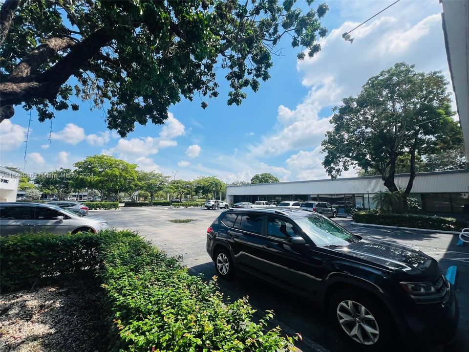 Recently Rented: $3,330 (0 beds, 0 baths, 0 Square Feet)