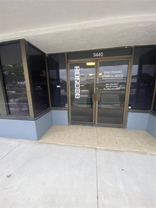 Recently Rented: $3,330 (0 beds, 0 baths, 0 Square Feet)