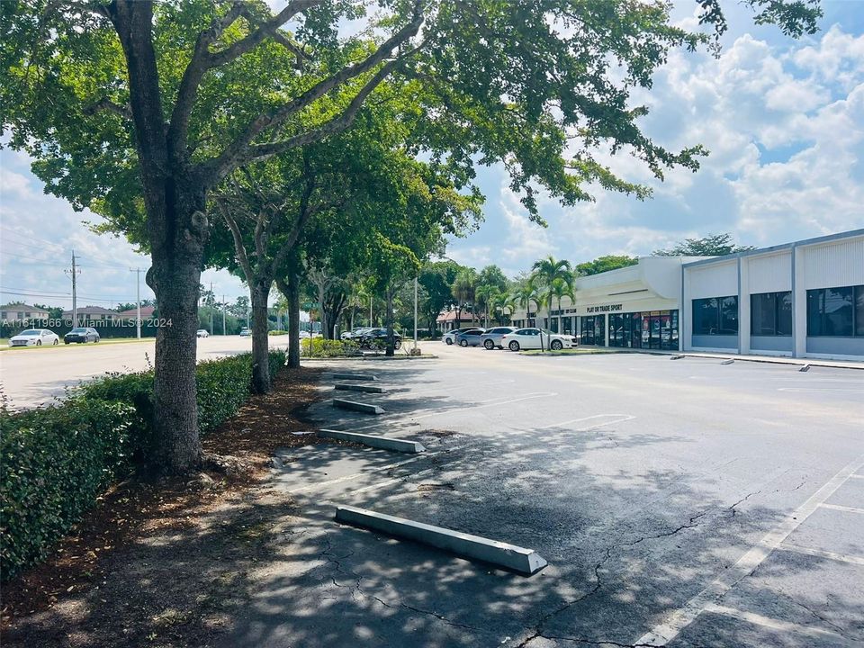 Recently Rented: $3,330 (0 beds, 0 baths, 0 Square Feet)