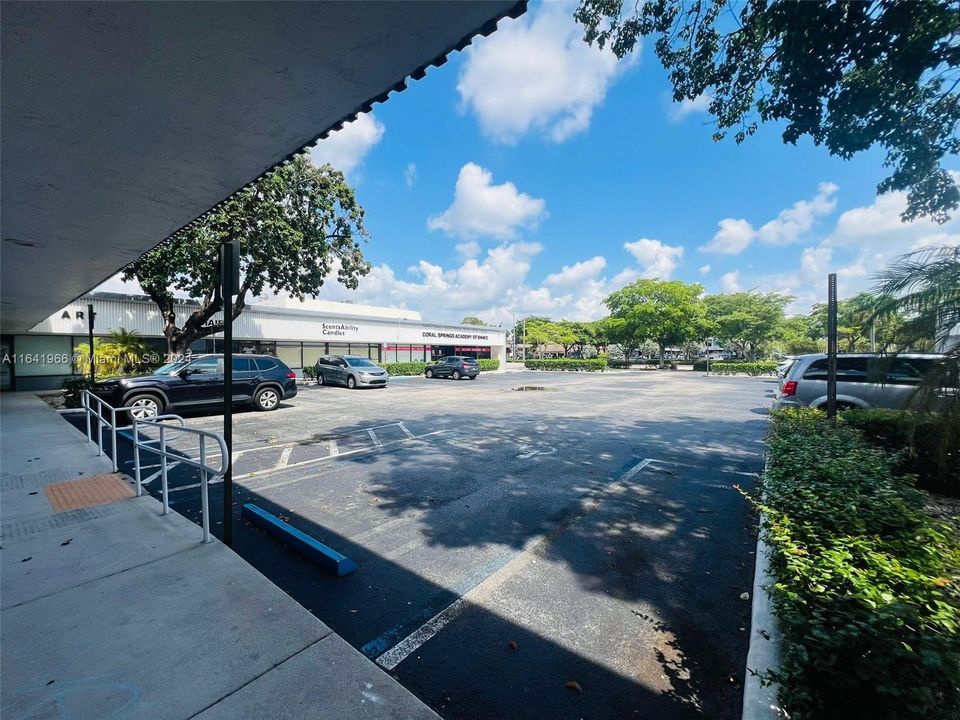 Recently Rented: $3,330 (0 beds, 0 baths, 0 Square Feet)