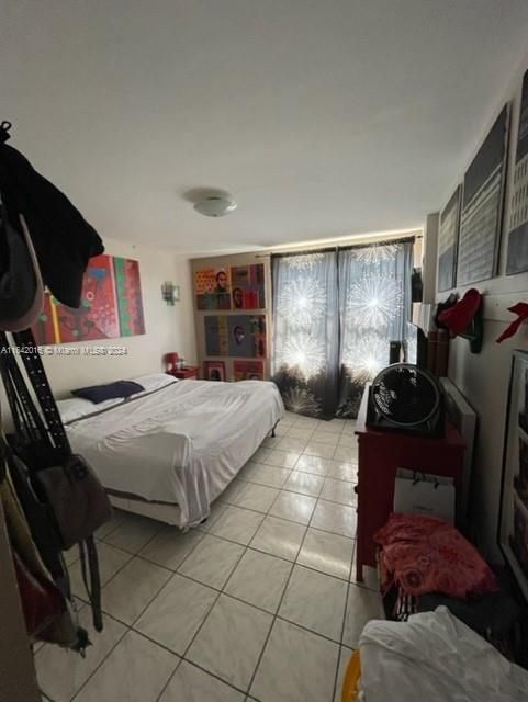 En Venta: $229,900 (1 camas, 1 baños, 720 Pies cuadrados)