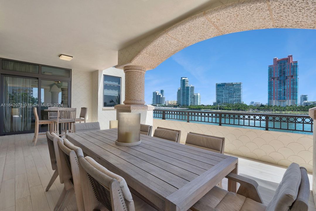 For Sale: $15,500,000 (4 beds, 4 baths, 4956 Square Feet)