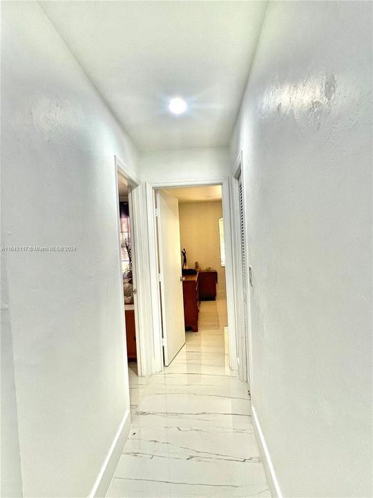 En Venta: $399,900 (3 camas, 2 baños, 2080 Pies cuadrados)