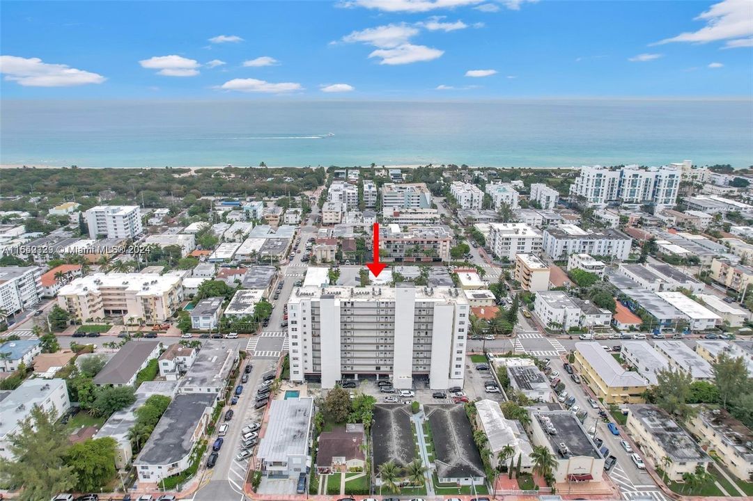 Recently Rented: $2,200 (1 beds, 1 baths, 794 Square Feet)