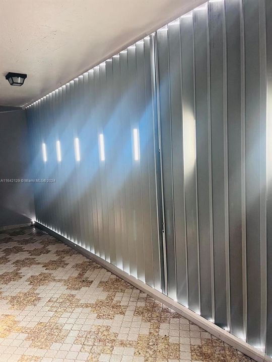 Recently Rented: $2,200 (1 beds, 1 baths, 794 Square Feet)