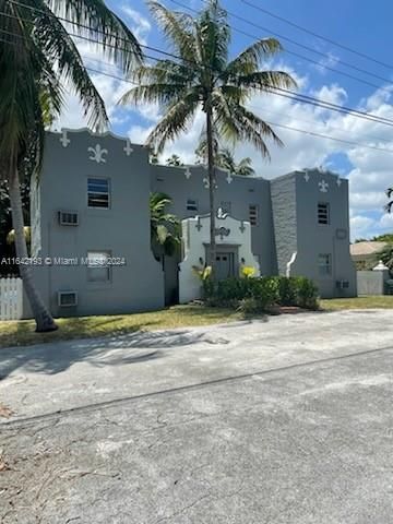 Recently Sold: $1,145,000 (0 beds, 0 baths, 0 Square Feet)