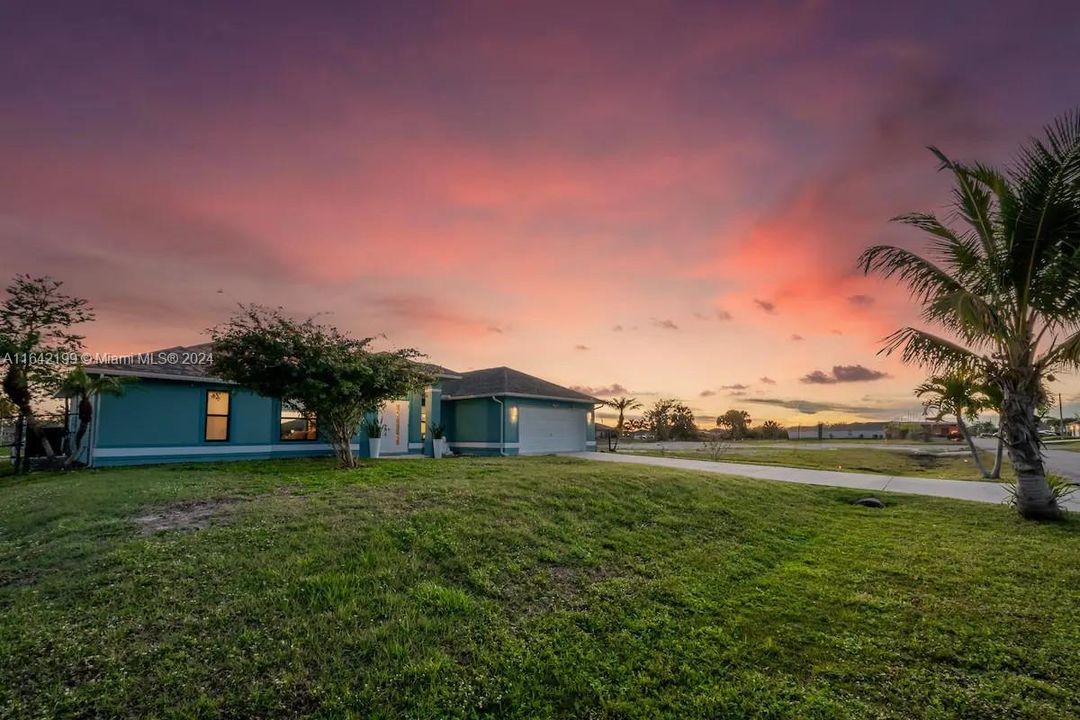 For Sale: $499,000 (3 beds, 2 baths, 0 Square Feet)