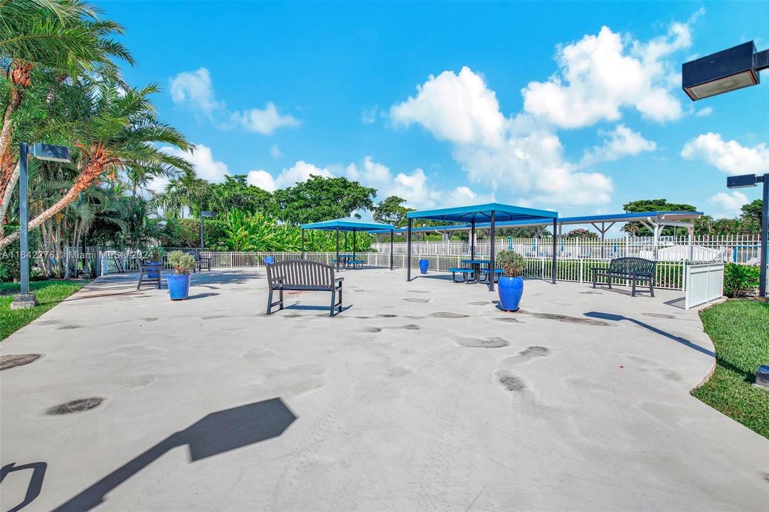 Picnic area at front of clubhouse