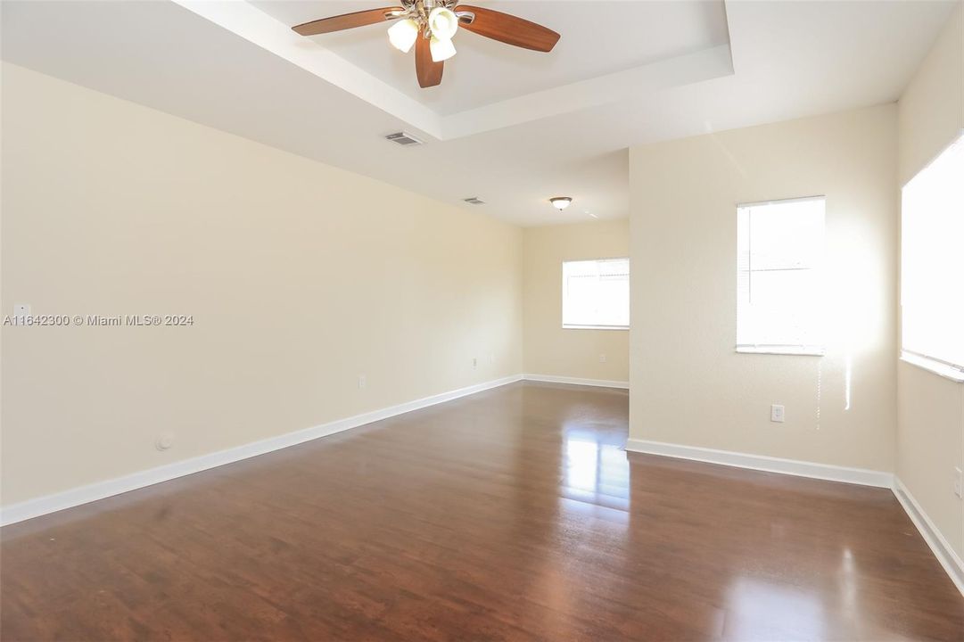 Active With Contract: $3,140 (4 beds, 2 baths, 2429 Square Feet)