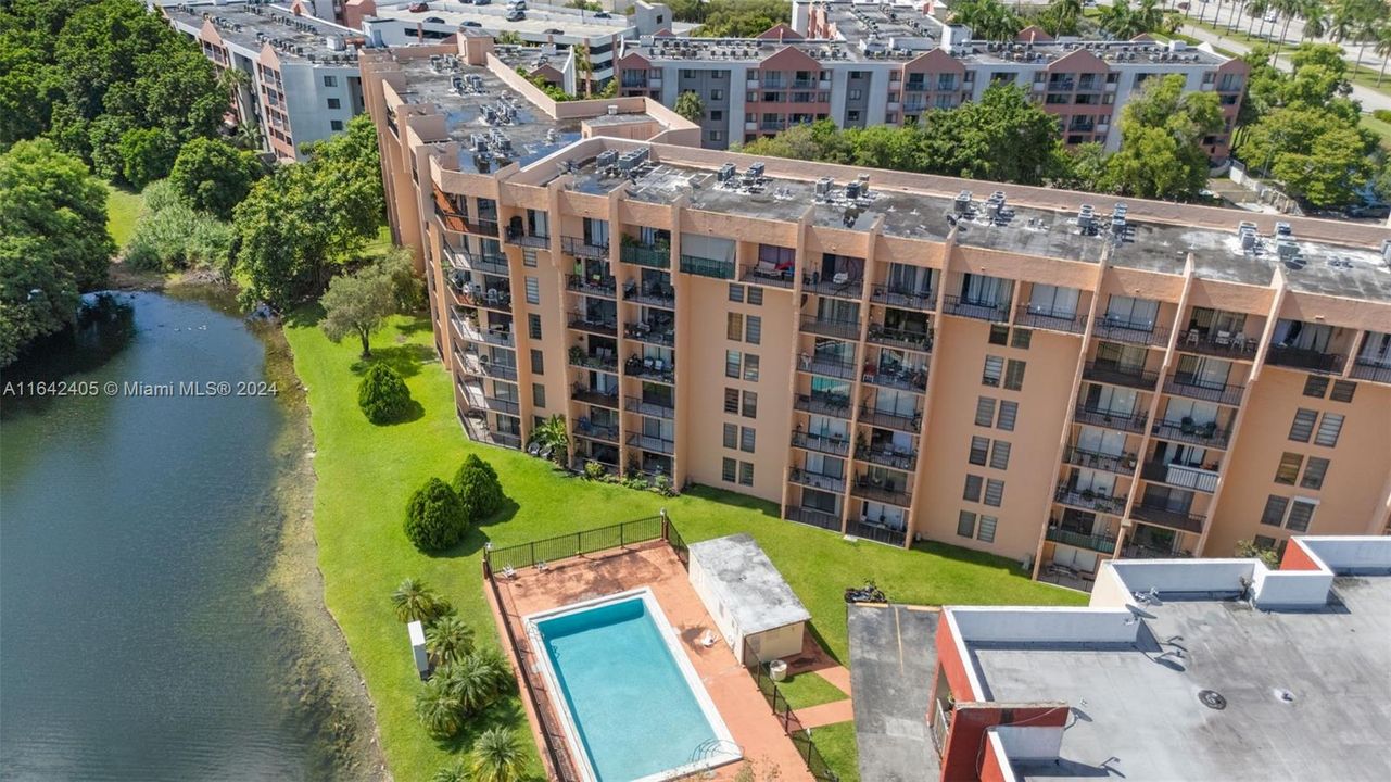 Activo con contrato: $199,000 (1 camas, 1 baños, 813 Pies cuadrados)