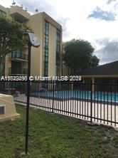 Active With Contract: $2,000 (2 beds, 2 baths, 898 Square Feet)