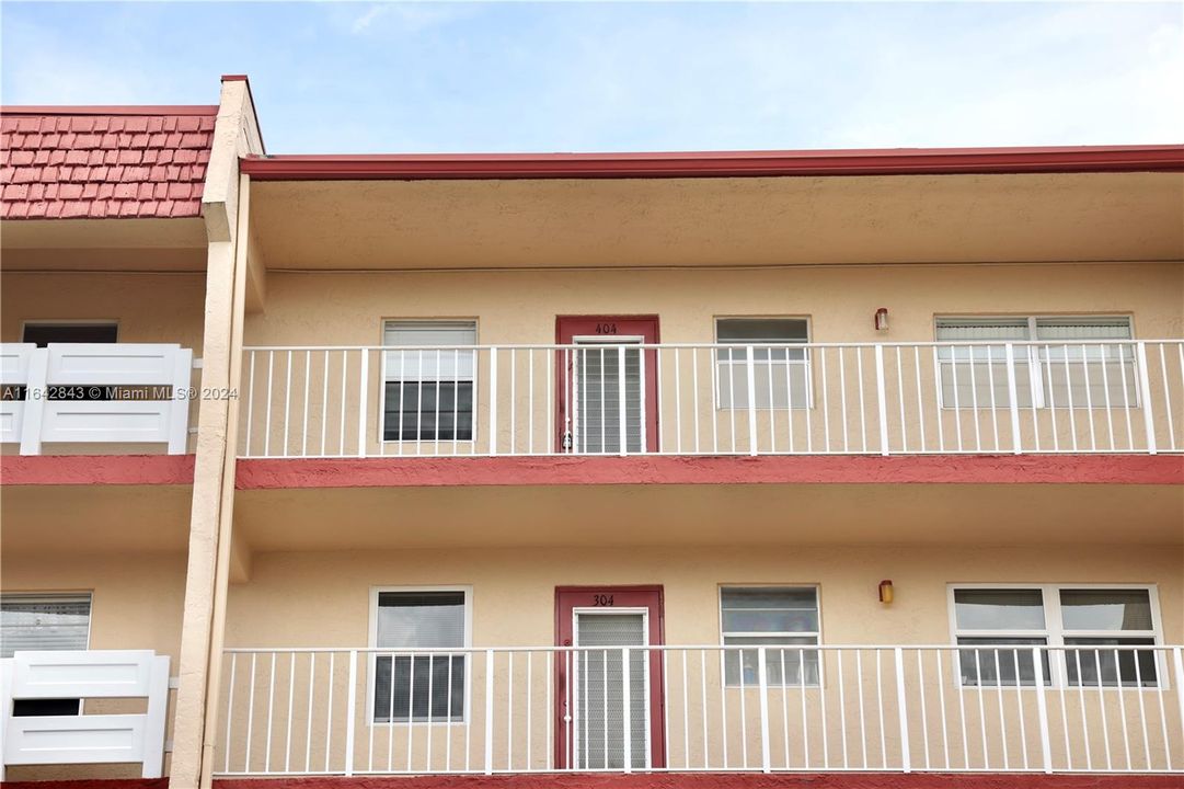 Недавно арендовано: $1,495 (2 спален, 2 ванн, 930 Квадратных фут)