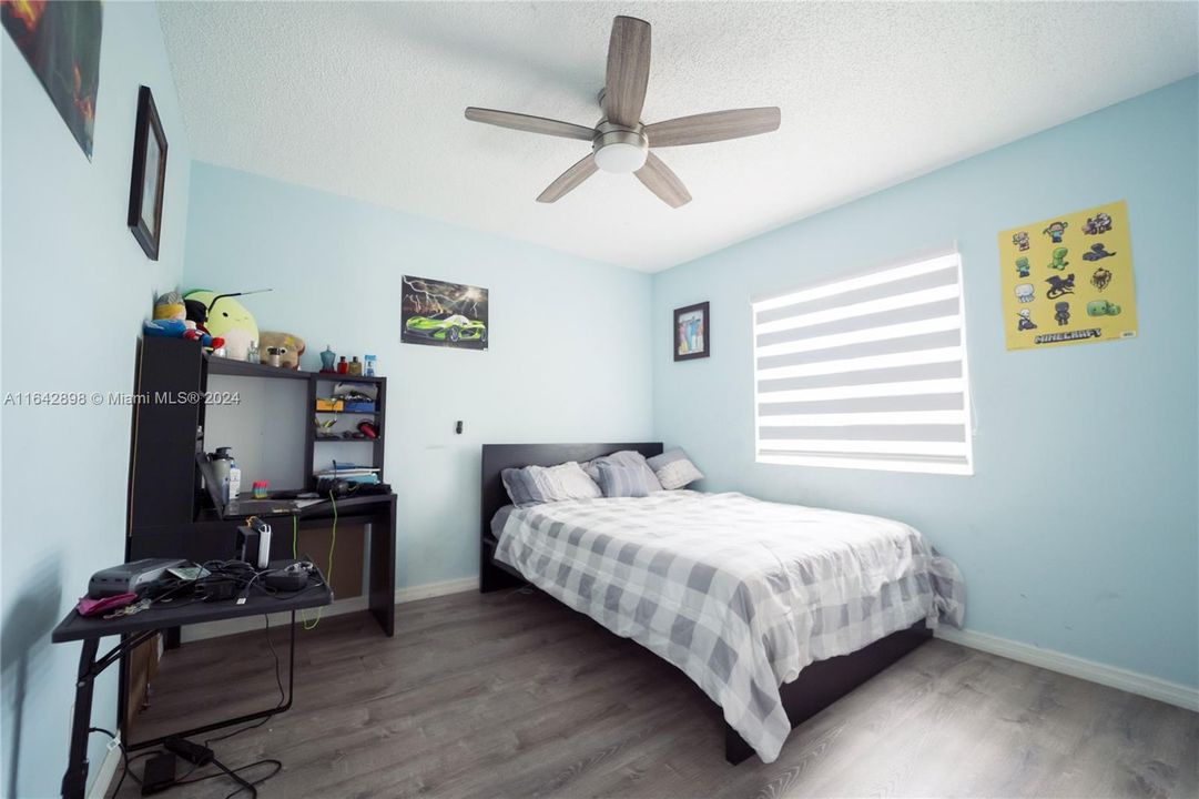 Active With Contract: $3,700 (4 beds, 2 baths, 2540 Square Feet)