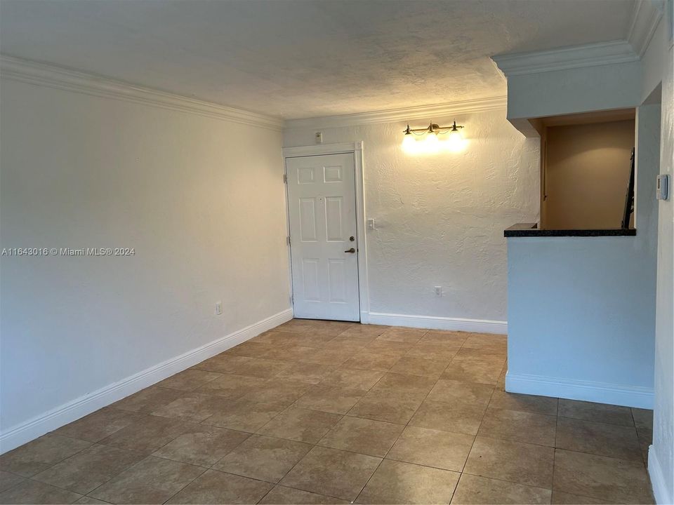 Open kitchen/dining area