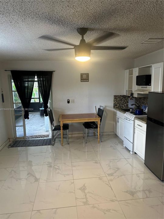 For Rent: $1,600 (1 beds, 1 baths, 0 Square Feet)