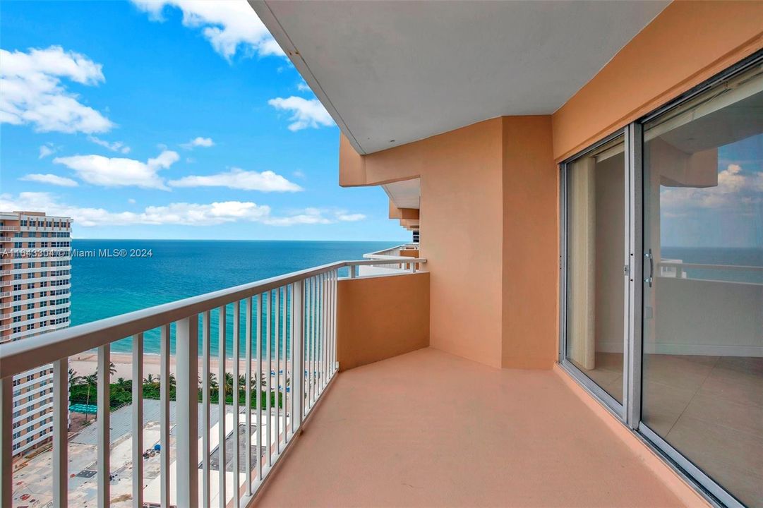 Recently Sold: $479,500 (2 beds, 2 baths, 1240 Square Feet)