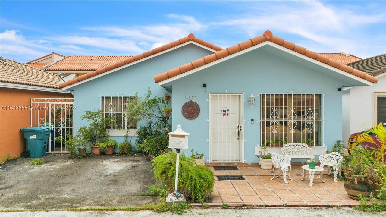 En Venta: $515,000 (3 camas, 2 baños, 1173 Pies cuadrados)