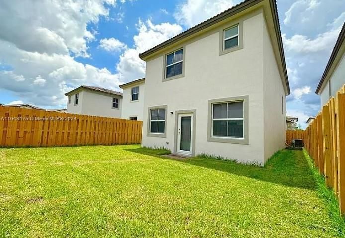 Active With Contract: $4,250 (4 beds, 2 baths, 1820 Square Feet)