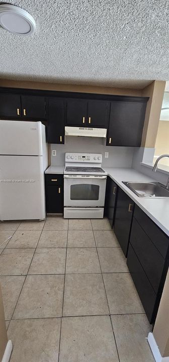 Recently Rented: $1,850 (2 beds, 2 baths, 24255 Square Feet)