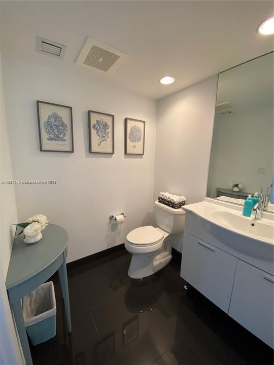 Active With Contract: $8,000 (3 beds, 2 baths, 1825 Square Feet)