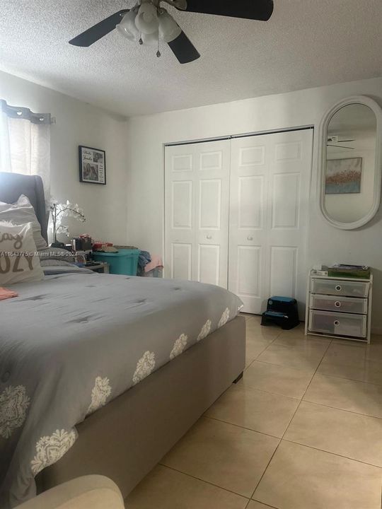 Recently Rented: $1,850 (2 beds, 2 baths, 1054 Square Feet)