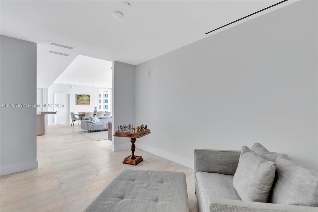 For Sale: $4,495,000 (2 beds, 3 baths, 2237 Square Feet)