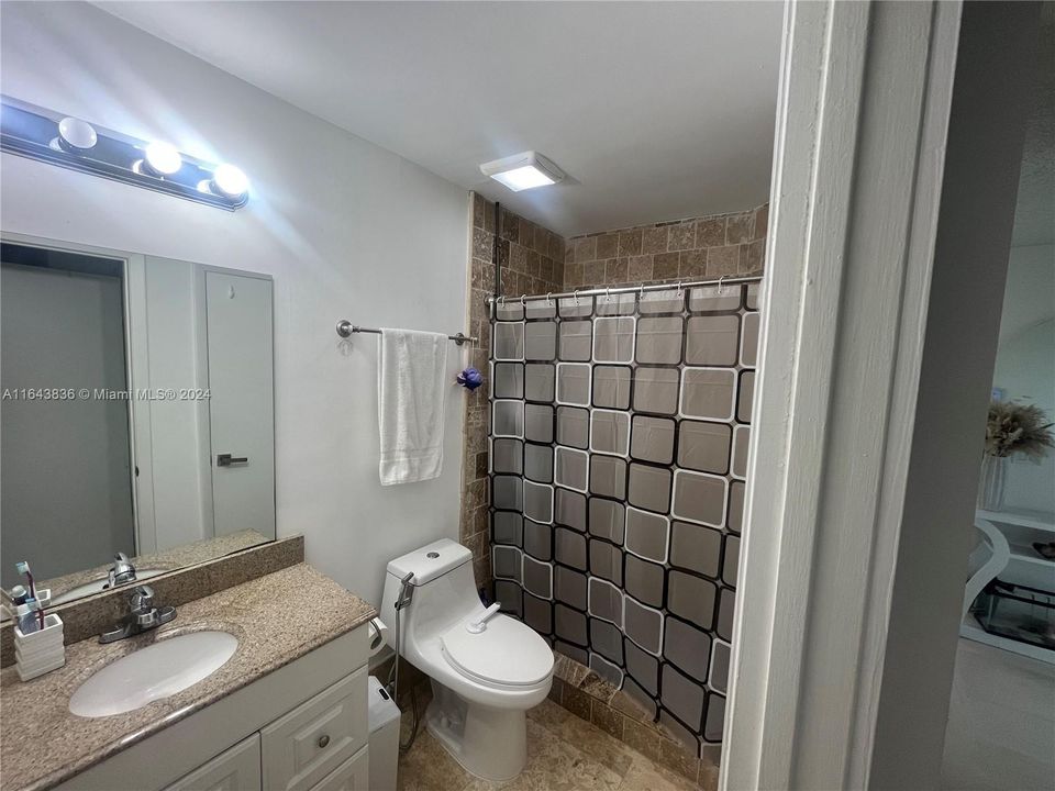 Recently Sold: $498,000 (2 beds, 2 baths, 1235 Square Feet)
