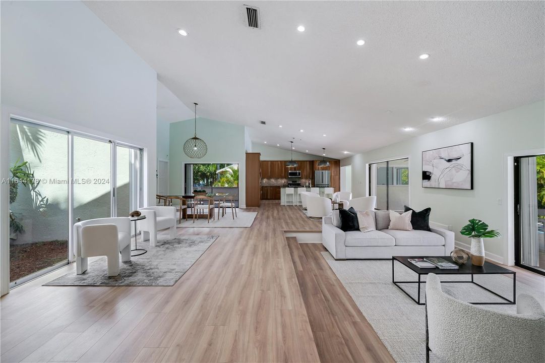 Active With Contract: $1,660,000 (4 beds, 3 baths, 2789 Square Feet)