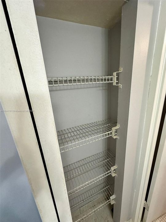 最近租的: $2,000 (1 贝兹, 1 浴室, 726 平方英尺)