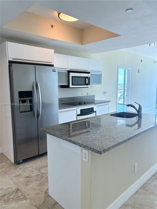 Recently Sold: $736,000 (2 beds, 2 baths, 1208 Square Feet)