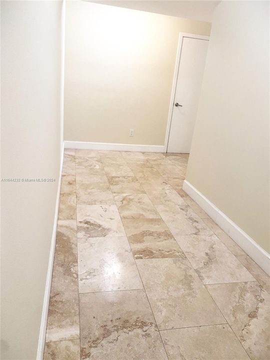 Recently Sold: $736,000 (2 beds, 2 baths, 1208 Square Feet)