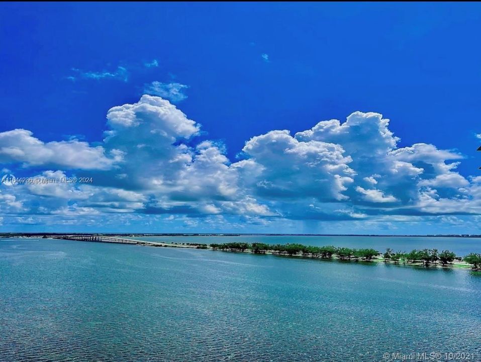 Recently Rented: $4,000 (2 beds, 2 baths, 1188 Square Feet)