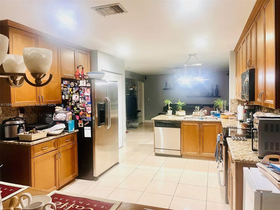 Active With Contract: $3,200 (4 beds, 2 baths, 2176 Square Feet)