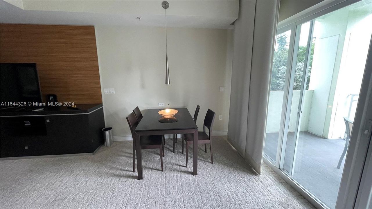 En Venta: $132,999 (1 camas, 1 baños, 705 Pies cuadrados)