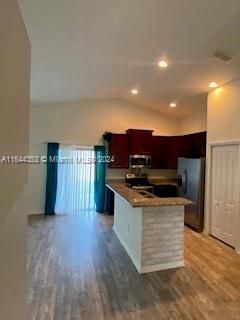 For Rent: $2,190 (3 beds, 2 baths, 0 Square Feet)