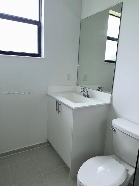 Active With Contract: $2,500 (3 beds, 2 baths, 1414 Square Feet)