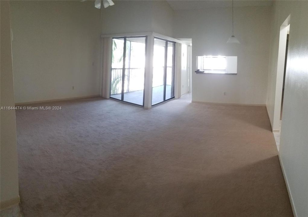 For Rent: $2,200 (3 beds, 2 baths, 1195 Square Feet)